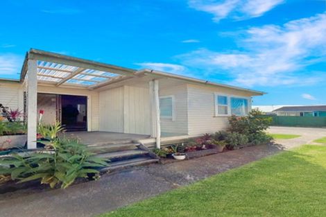 Photo of property in 106 Gloucester Road, Manurewa, Auckland, 2102