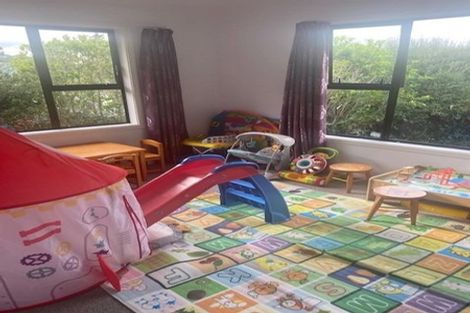 Photo of property in 13 Chester Road, Tawa, Wellington, 5028