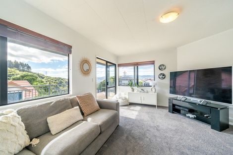 Photo of property in 1/150 Tirohanga Road, Tirohanga, Lower Hutt, 5010
