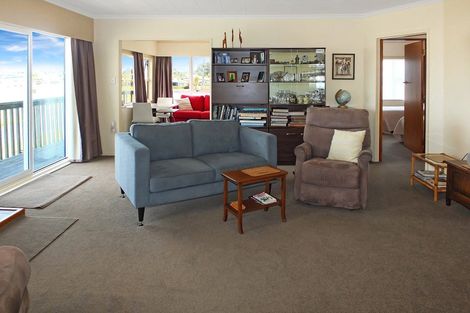 Photo of property in 31 Nash Parade, Foxton Beach, Foxton, 4815