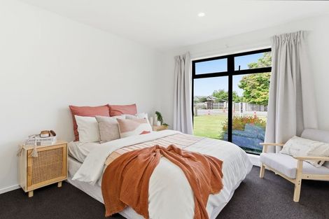 Photo of property in 28 Burnham School Road, Rolleston, 7614