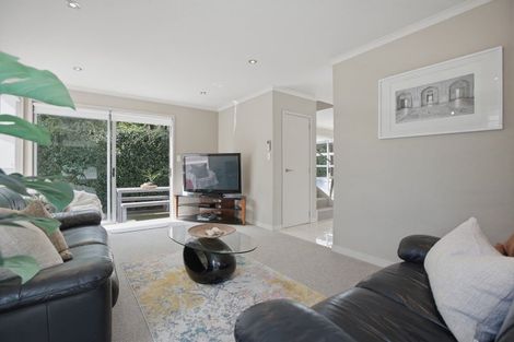 Photo of property in 32c Gilbert Street, New Plymouth, 4310