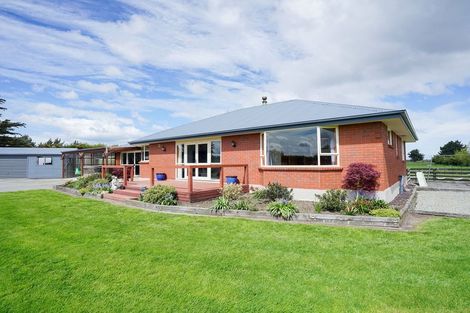 Photo of property in 381 Bay Road, West Plains, Invercargill, 9879