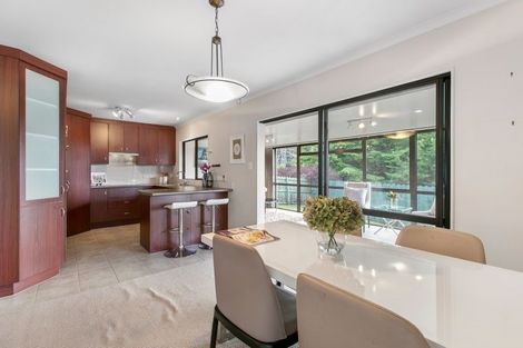 Photo of property in 15 Carisbrook Crescent, Papakura, 2110