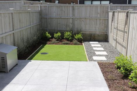 Photo of property in 43 Periko Way, Takanini, 2112