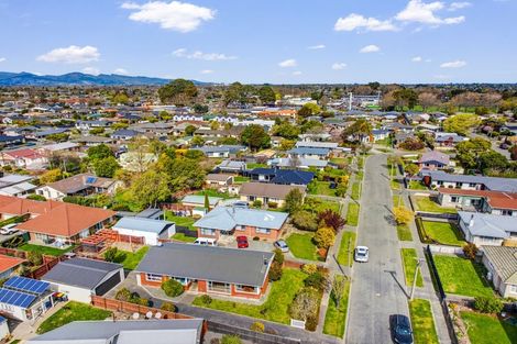 Photo of property in 4 Colesbury Street, Bishopdale, Christchurch, 8053