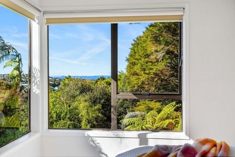 Photo of property in 811 East Coast Road, Northcross, Auckland, 0630