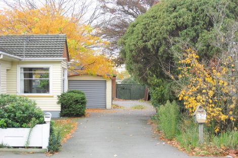 Photo of property in 136 Yaldhurst Road, Sockburn, Christchurch, 8042