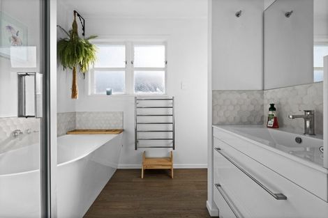 Photo of property in 22 Arthur Hobson Avenue, Pirimai, Napier, 4112