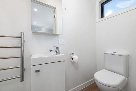 Photo of property in 31b Garelja Road, Henderson, Auckland, 0612