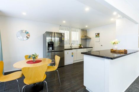 Photo of property in 33 Fraser Street, Wainuiomata, Lower Hutt, 5014