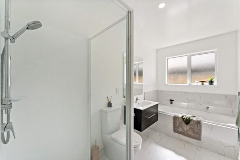 Photo of property in 16 Perla Road, Pukekohe, 2120