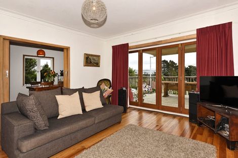 Photo of property in 8 Seaside Avenue, Waterview, Auckland, 1026