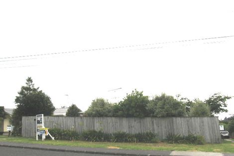 Photo of property in 2/40 Salisbury Road, Birkdale, Auckland, 0626