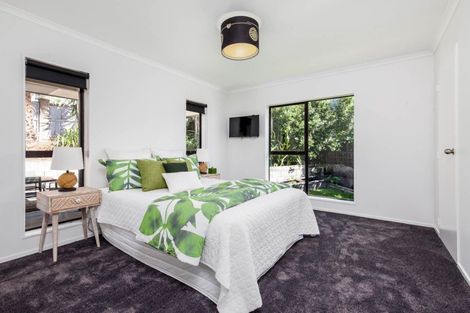 Photo of property in 55 West Hoe Heights, Orewa, 0931