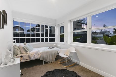 Photo of property in 21 Powell Street, Avondale, Auckland, 1026