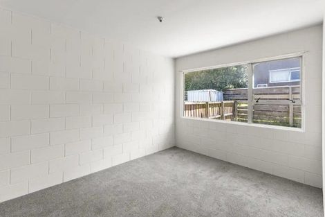 Photo of property in 2/124 Ngamotu Road, Spotswood, New Plymouth, 4310