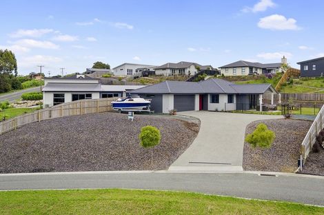 Photo of property in 137 Mapua Drive, Mapua, 7005