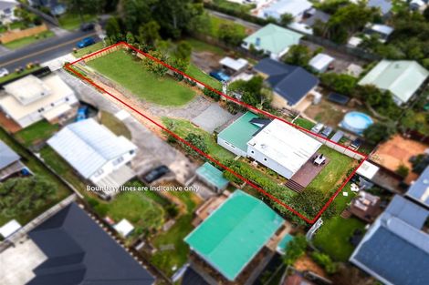 Photo of property in 18 Kamara Road, Glen Eden, Auckland, 0602