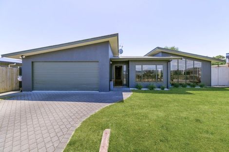Photo of property in 208 Acacia Bay Road, Nukuhau, Taupo, 3330