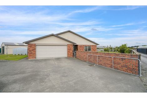 Photo of property in 33 Oteramika Road, Rockdale, Invercargill, 9812
