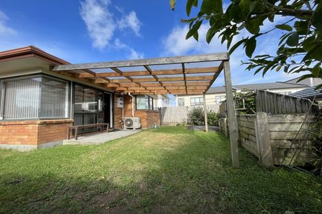 Photo of property in 2 Pantera Way, Hillpark, Auckland, 2102