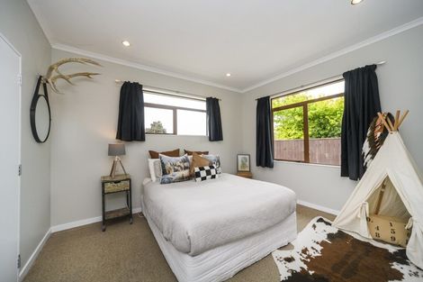 Photo of property in 196 Kelvin Grove Road, Kelvin Grove, Palmerston North, 4414