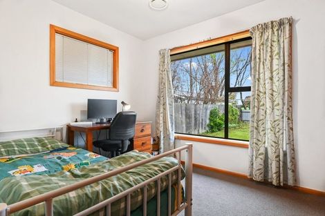 Photo of property in 18 Lochee Road, Upper Riccarton, Christchurch, 8041