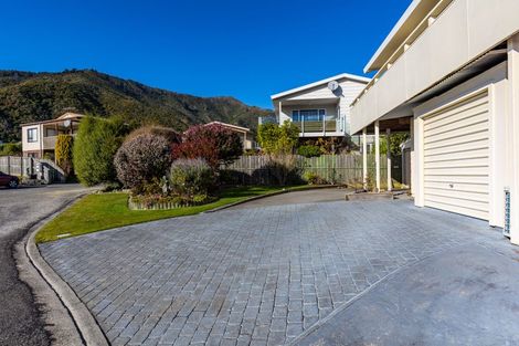 Photo of property in 291o Waikawa Road, Waikawa, Picton, 7220