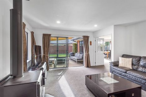 Photo of property in 31 Vasari Grange, Rolleston, 7614