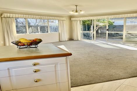 Photo of property in 63 Ngatai Road, Otumoetai, Tauranga, 3110