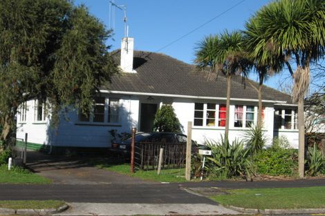 Photo of property in 56 Alfred Street, Fairfield, Hamilton, 3214