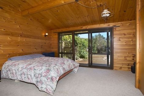 Photo of property in 345 Aokautere Drive, Aokautere, Palmerston North, 4471