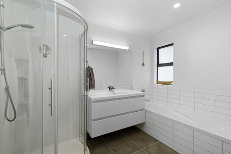 Photo of property in 12 Totara Street, Trentham, Upper Hutt, 5018