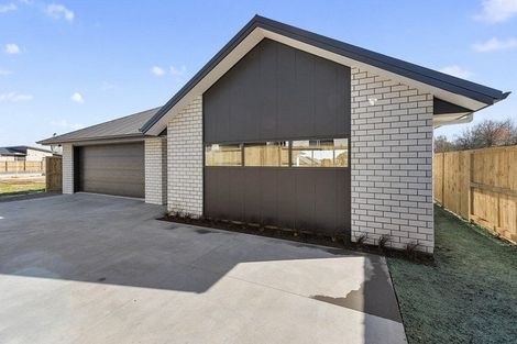 Photo of property in 34 Maanihi Drive, Rototuna North, Hamilton, 3210