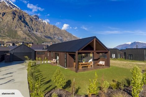 Photo of property in 39 Jacks Point Rise, Jacks Point, Queenstown, 9371