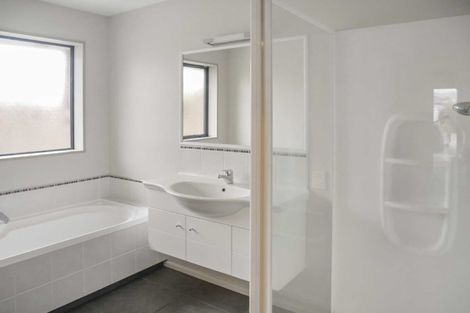 Photo of property in 7 Crocus Lane, Aidanfield, Christchurch, 8025