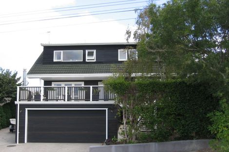 Photo of property in 42 Hinemoa Street, Birkenhead, Auckland, 0626