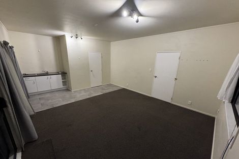 Photo of property in 15 South Avenue, Kaukapakapa, 0871