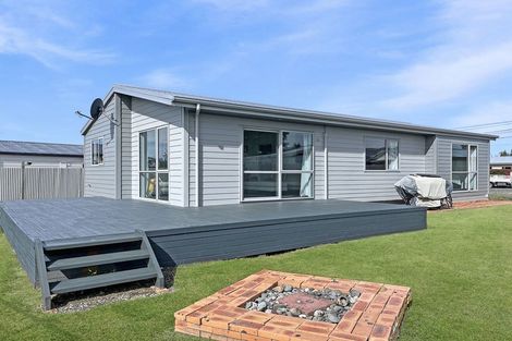 Photo of property in 84 Tekapo Drive, Twizel, 7901