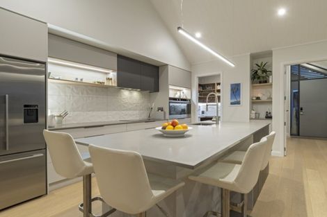 Photo of property in 15 Avocado Lane, Bethlehem, Tauranga, 3110