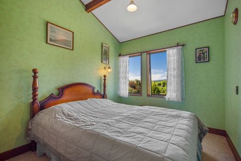 Photo of property in 34 Hukaroa Road, Raetihi, 4632