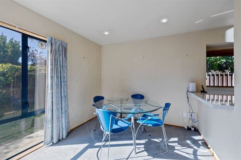 Photo of property in 2 Kinleys Lane, St Albans, Christchurch, 8014