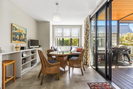 Photo of property in 54 Lake Crescent, Hamilton Lake, Hamilton, 3204