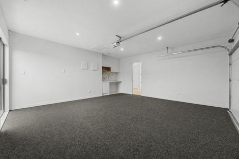 Photo of property in 12 Piko Road, Opaheke, 2113