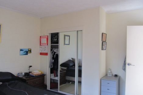 Photo of property in 1/36 Saddleback Rise, Murrays Bay, Auckland, 0630