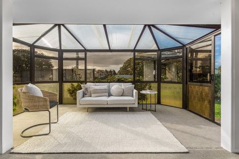 Photo of property in 1/4 Bowling Avenue, Epsom, Auckland, 1023