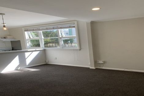 Photo of property in 16 Normanby Street, Newtown, Wellington, 6021