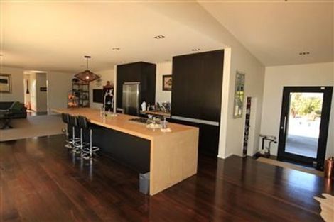 Photo of property in 190a Greenhithe Road, Greenhithe, Auckland, 0632