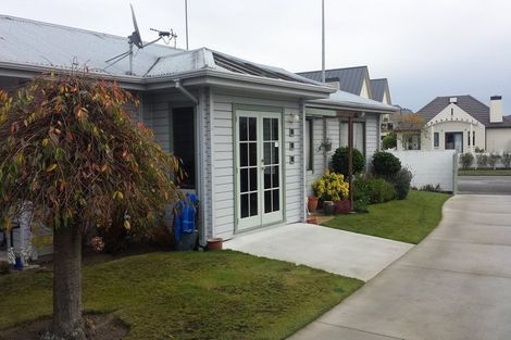 Photo of property in 86 Roydvale Avenue, Burnside, Christchurch, 8053